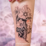 tattoo, tattoo design process, artistic tattoo creation, custom tattoo process, tattoo art journey, unique tattoo design, personal tattoo experience, bespoke tattoo creation, tattoo as art, tattoo artist creative process, tattoo design approach