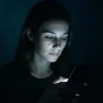 loss of identity, self-performance, performative culture, digital identity, self-alienation, emotional exhaustion, online persona, social media identity, authenticity crisis, human behavior, self-awareness, modern loneliness, vulnerability culture,digital wellbeing, online ethics, responsible tech use, tech mindfulness, digital self-control, ethical digital habits, online emotional health, conscious tech use, digital citizenship, tech–life balance